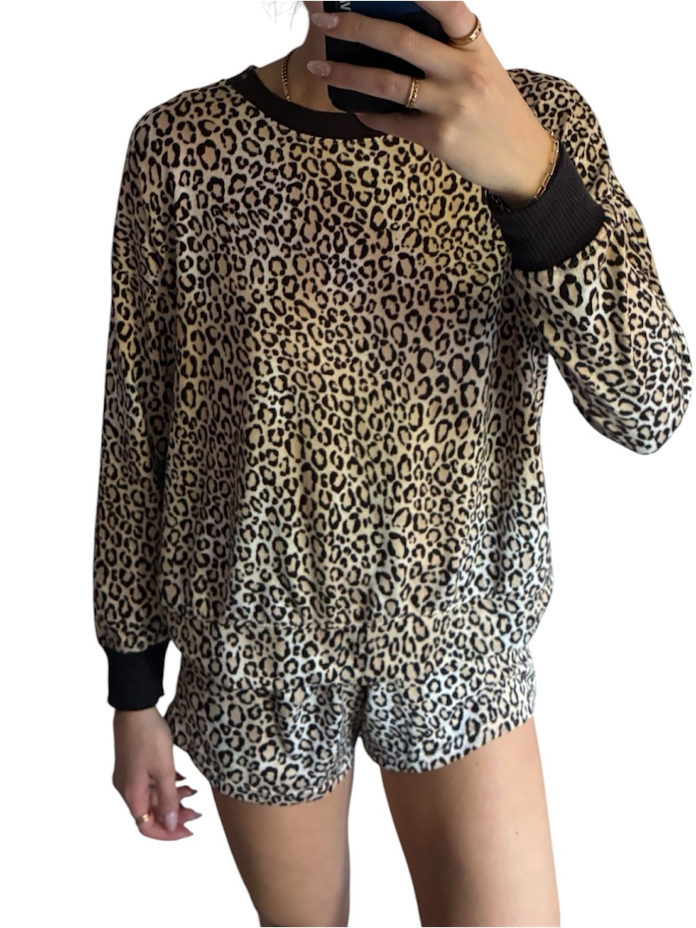 Joyspun Cheetah Print Long Sleeve Top & Shorts PJ/Lounge Set - Small